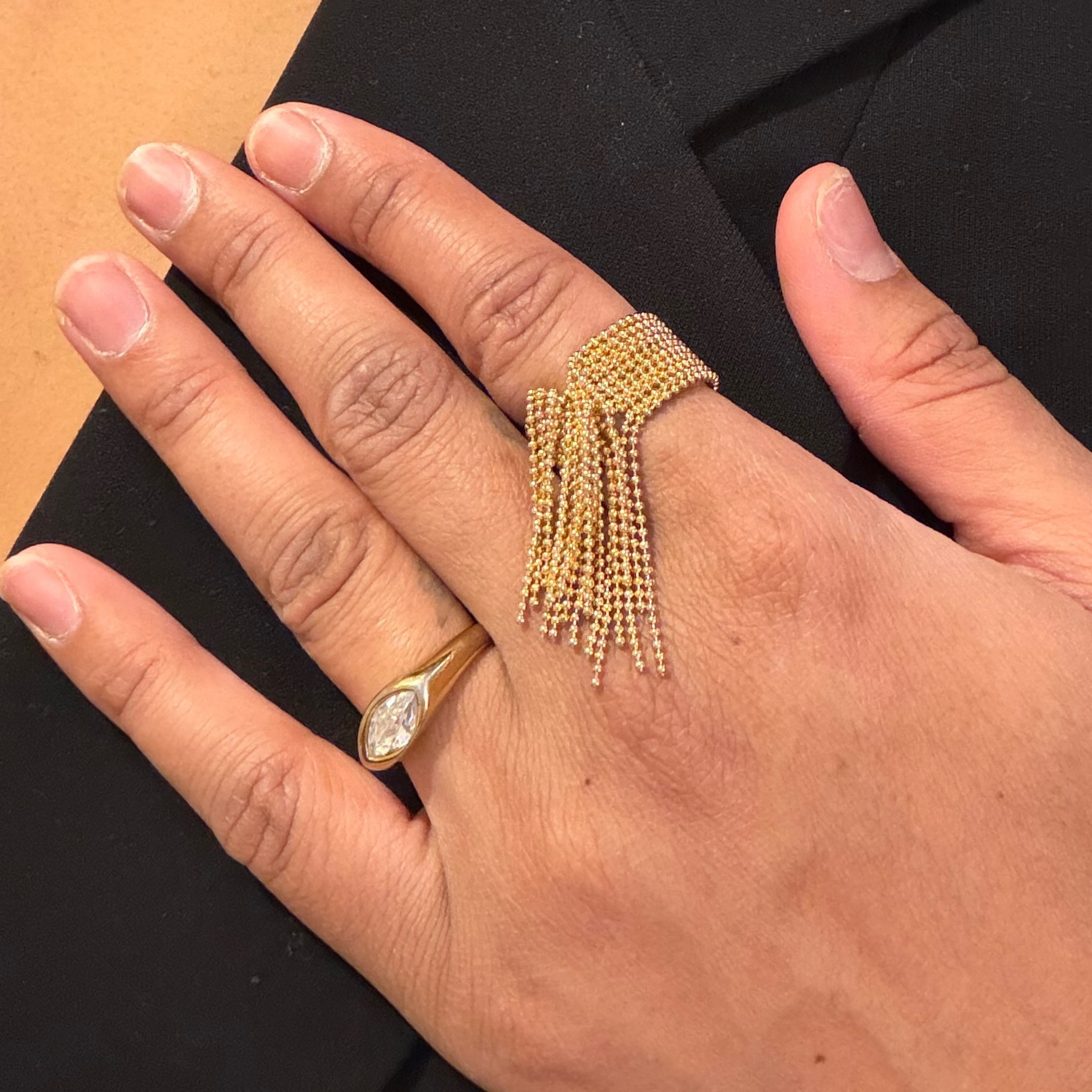 SS11 - Ring